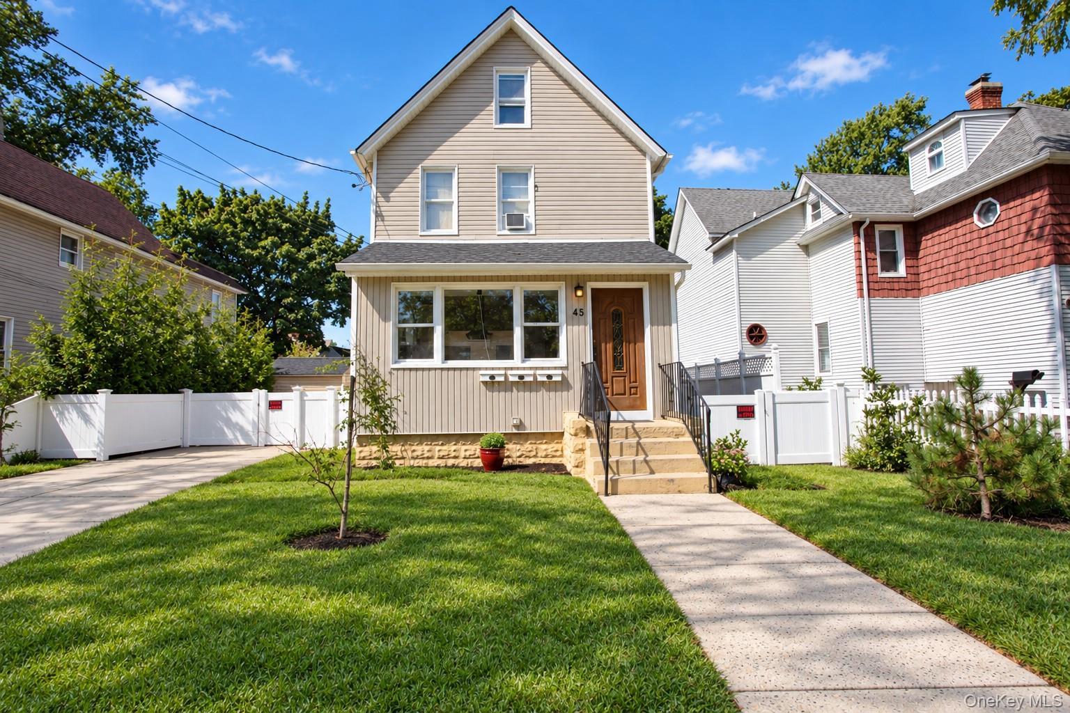 45 Lynbrook Avenue 1 Property Photo 1
