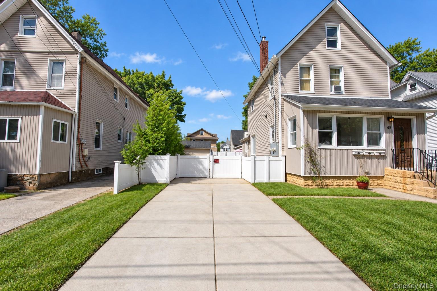 45 Lynbrook Avenue 1 Property Photo 3