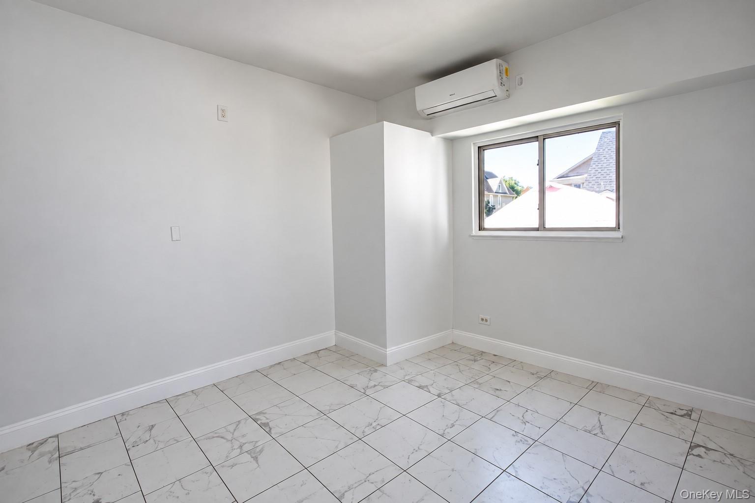 45 Lynbrook Avenue 1 Property Photo 15