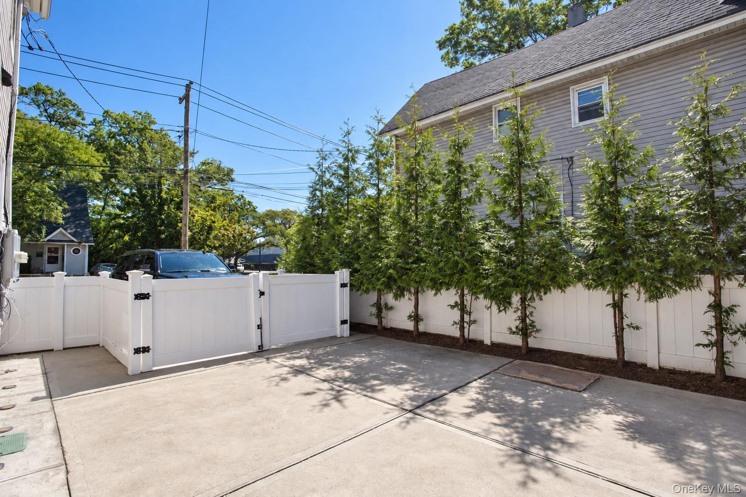 45 Lynbrook Avenue 1 Property Photo 20