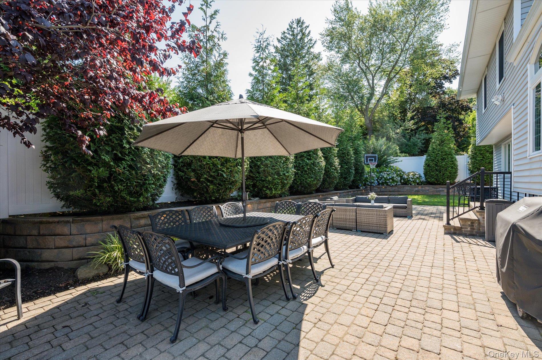 15 Pound Ridge Road Property Photo 34