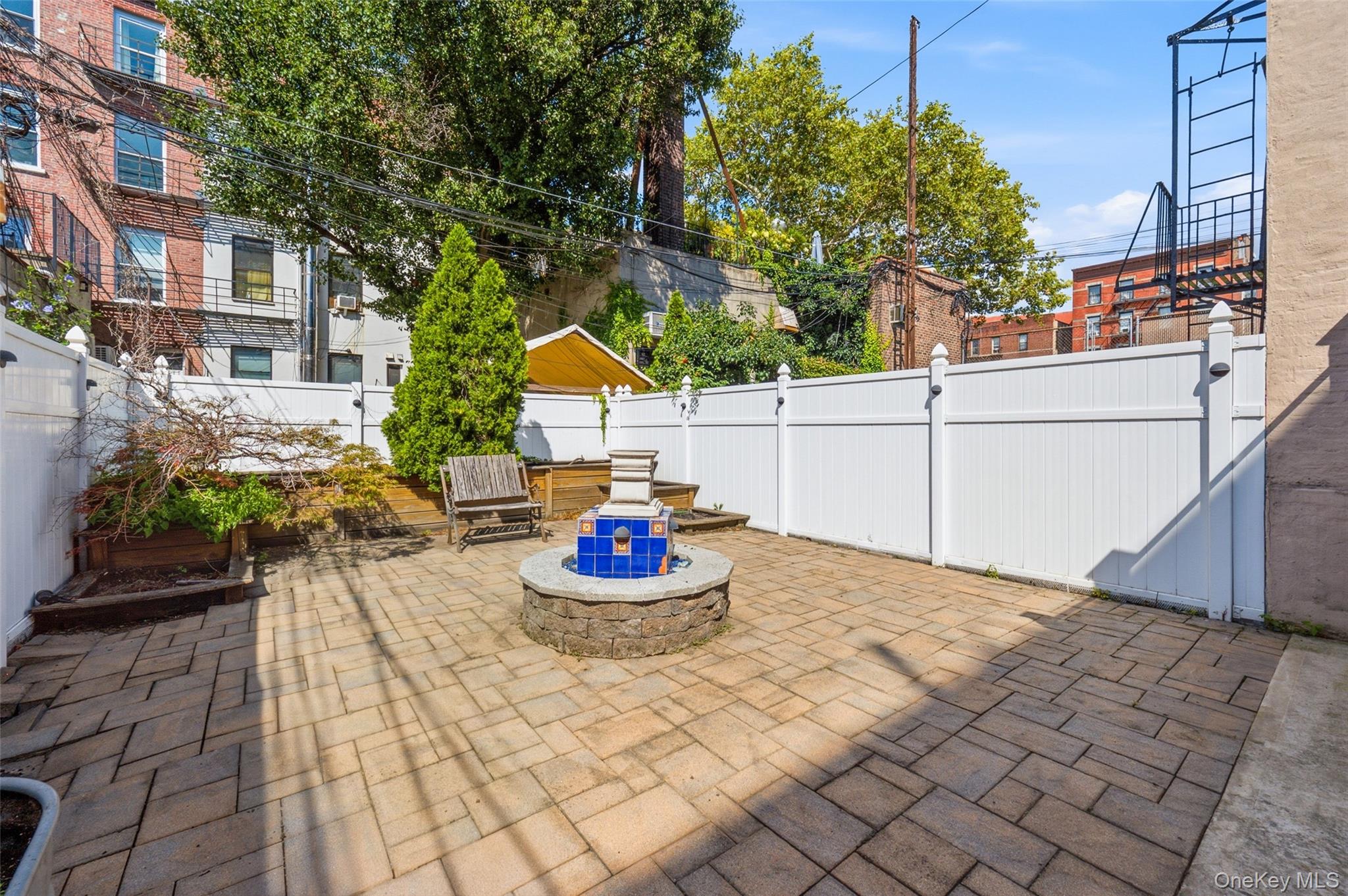 117 President Street Property Photo 12