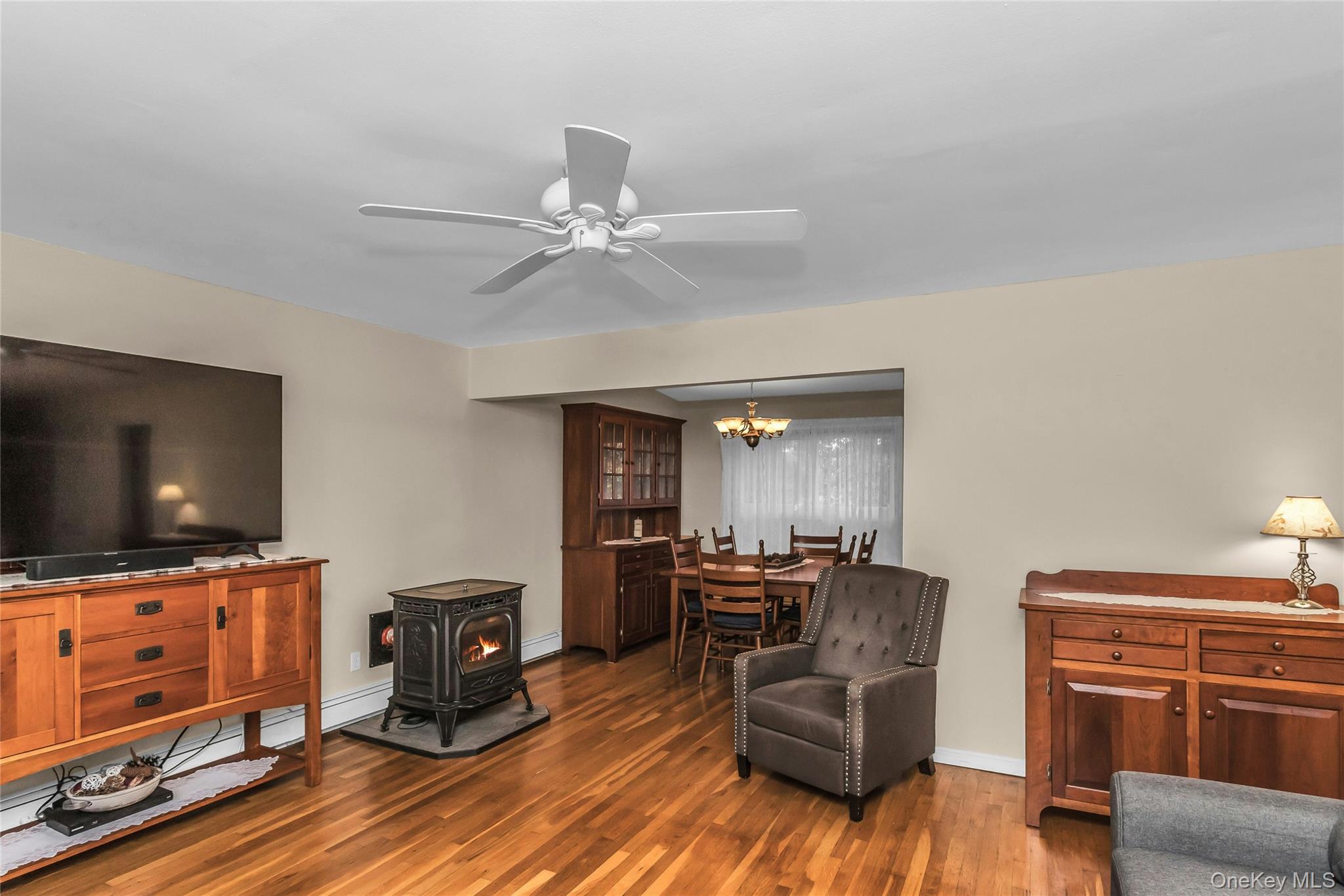 160 Overlook Drive Property Photo 8