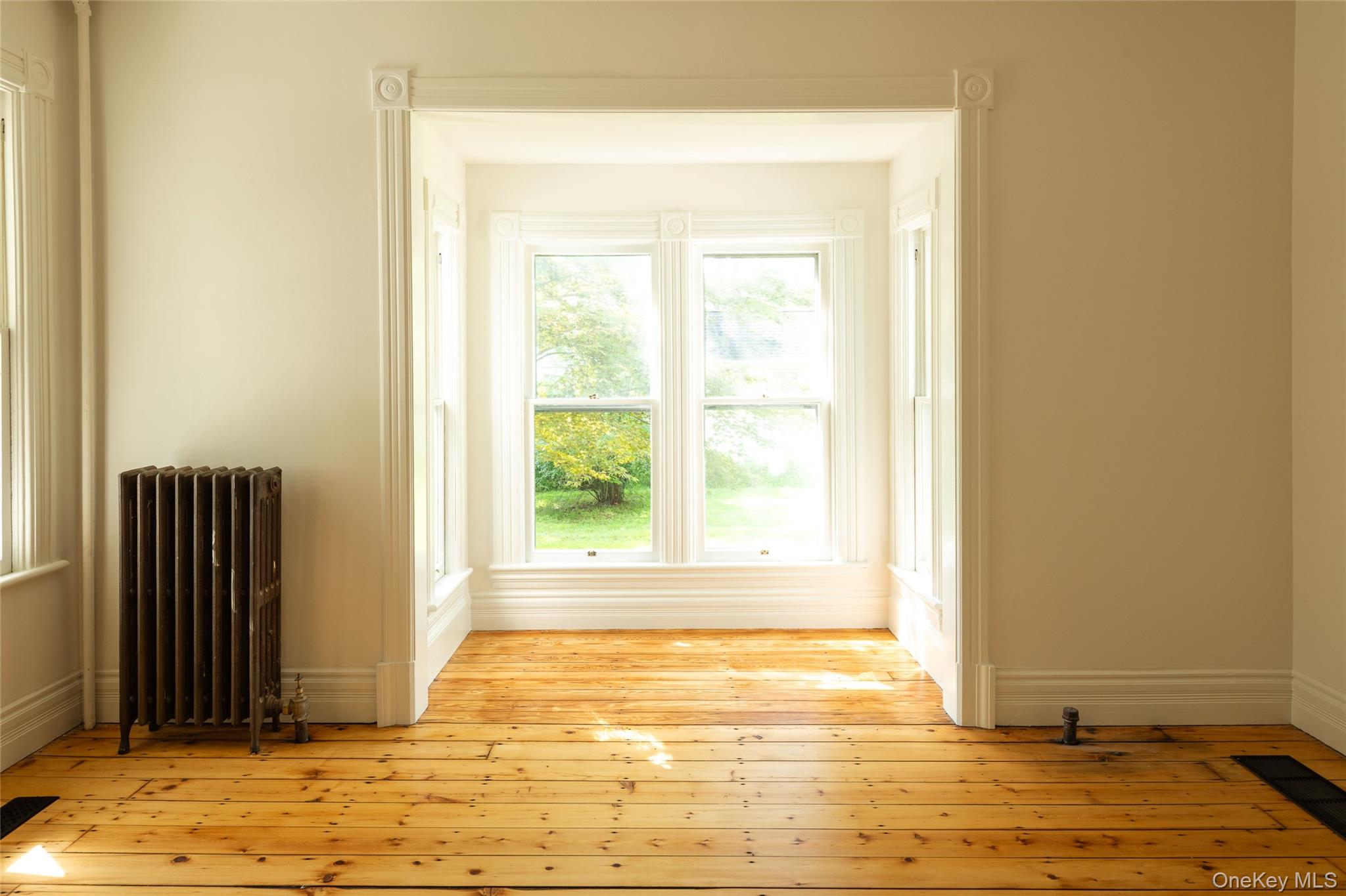 42-44 Montgomery Street Property Photo 11