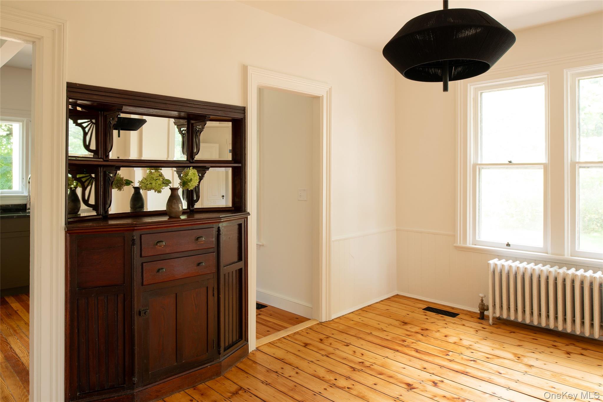 42-44 Montgomery Street Property Photo 16