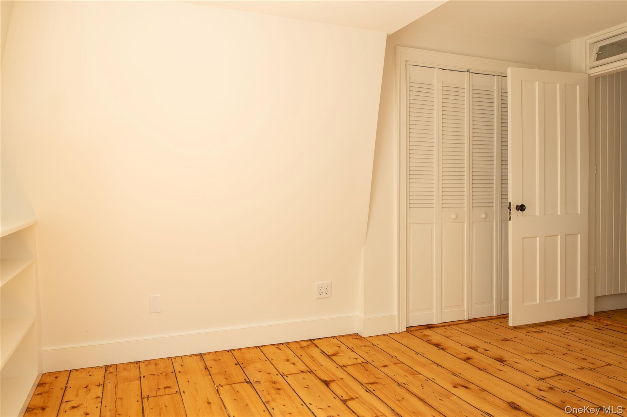 42-44 Montgomery Street Property Photo 33