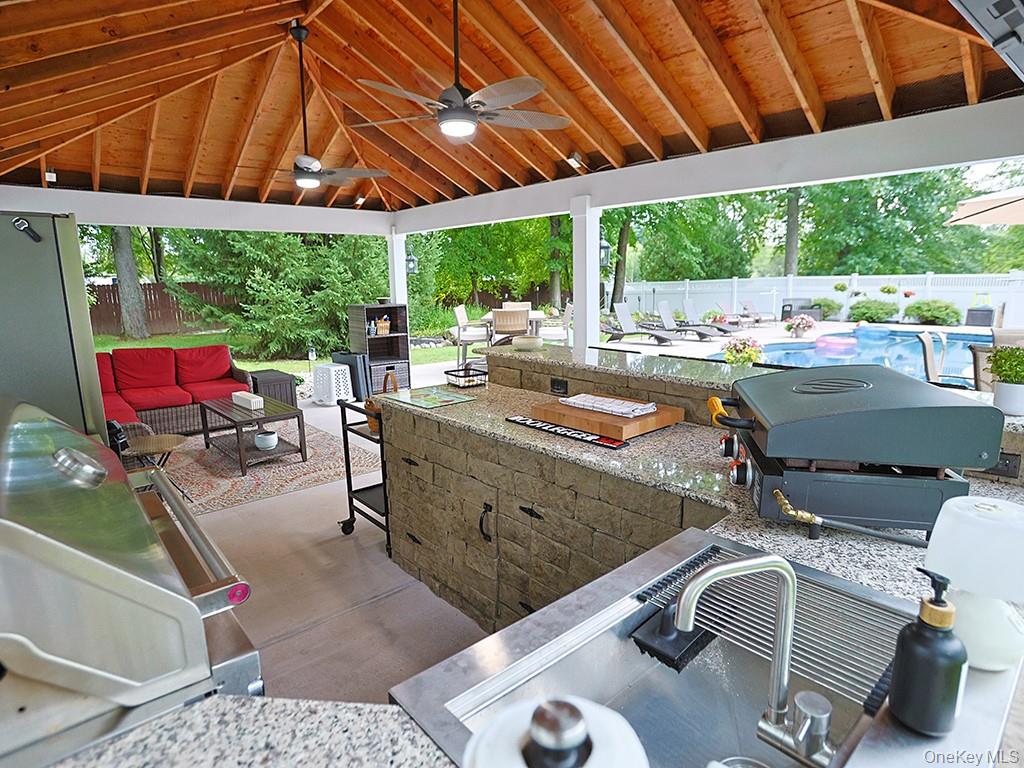 2 Panther Lane Property Photo 36