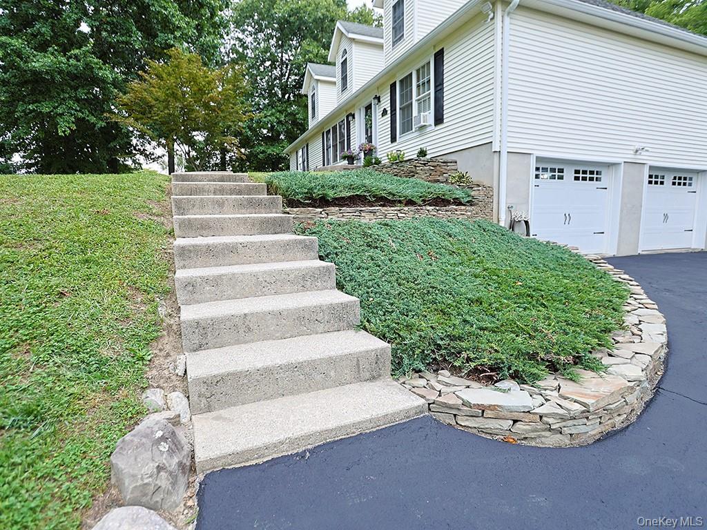 2 Panther Lane Property Photo 42
