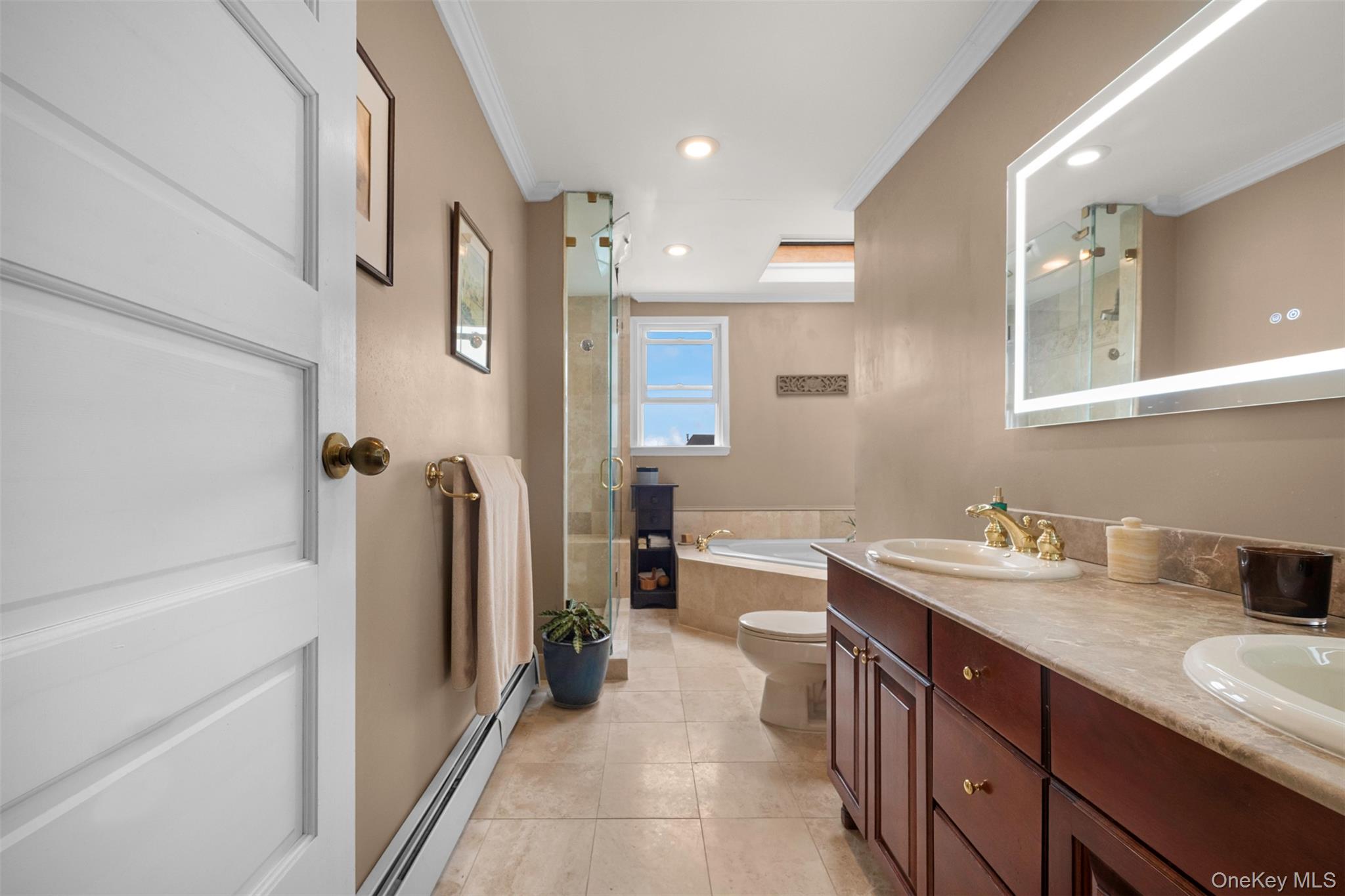 78 Warner Avenue Property Photo 32