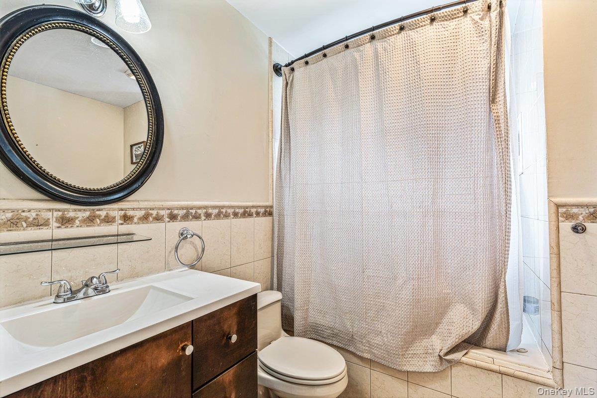 115 Margaretta Avenue Property Photo 5
