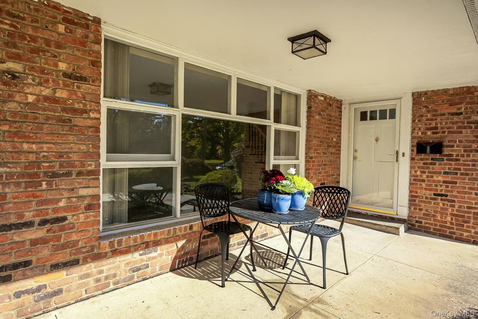 13 Colonial Road Property Photo 33