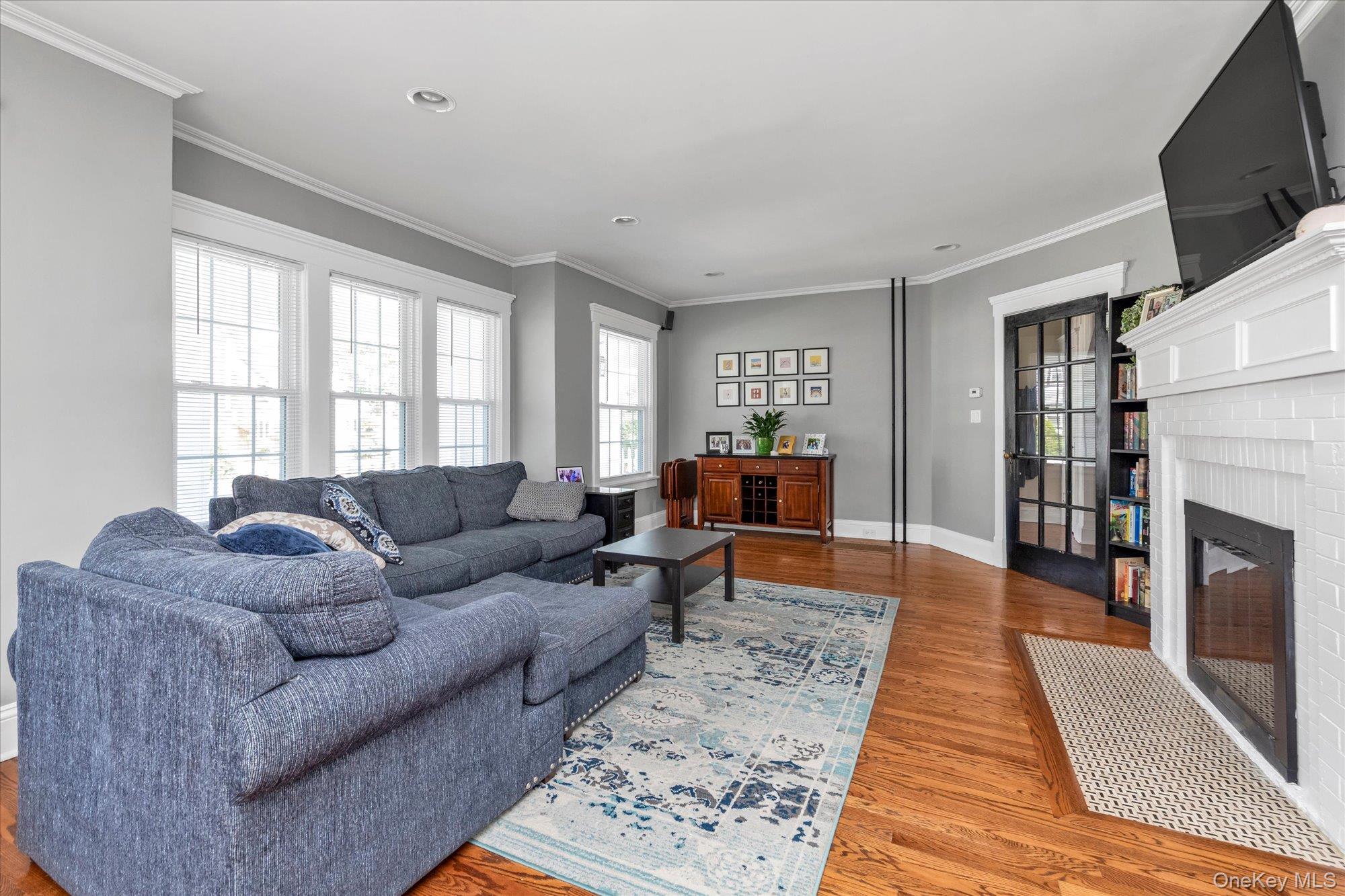 33 Adams Street Property Photo 6