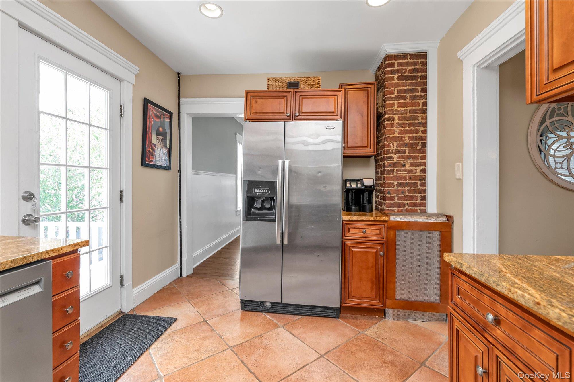 33 Adams Street Property Photo 12