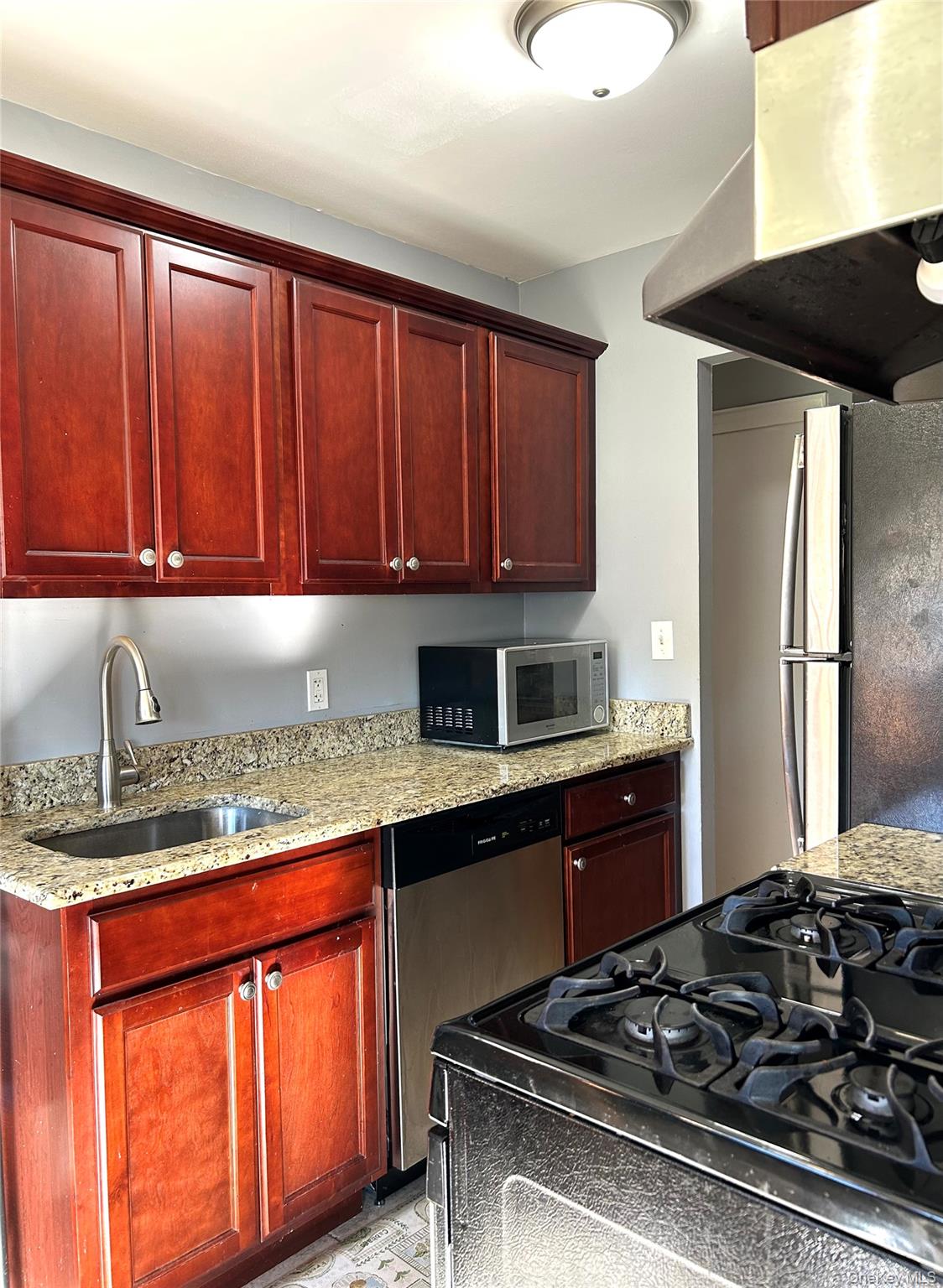 355 Route 111 Unit #30 Route 111 30 Property Photo 6