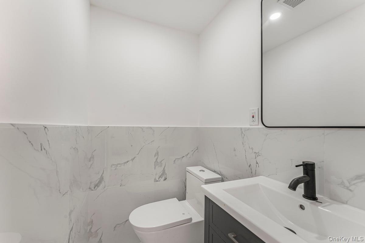 5206 Avenue M Property Photo 18