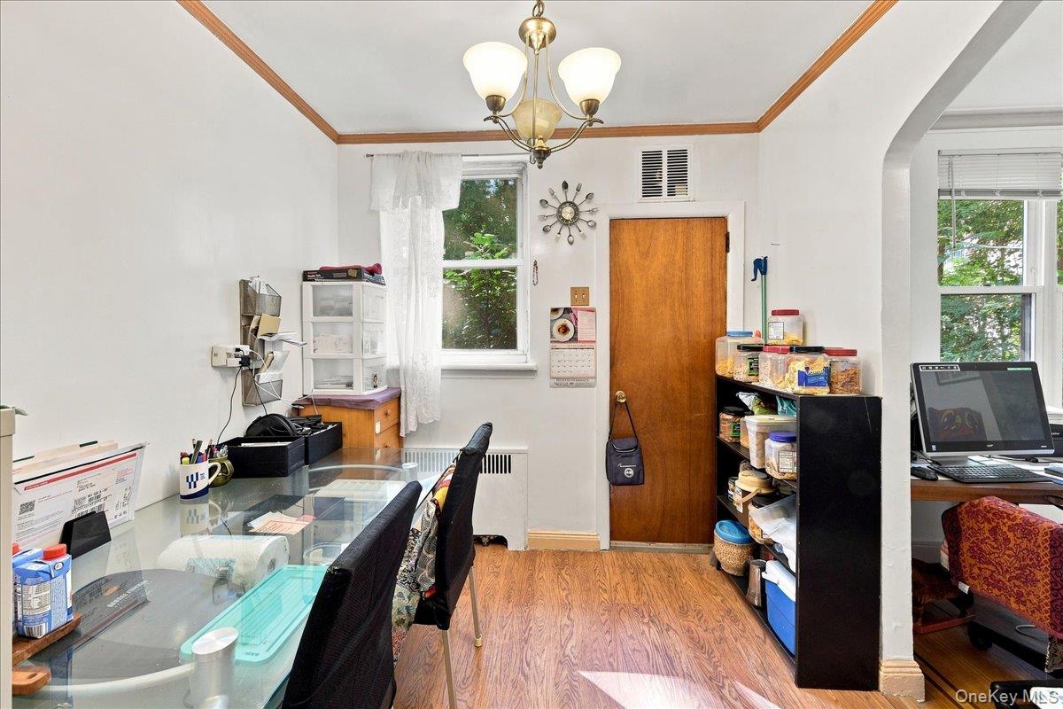 2145 Muliner Avenue Property Photo 8
