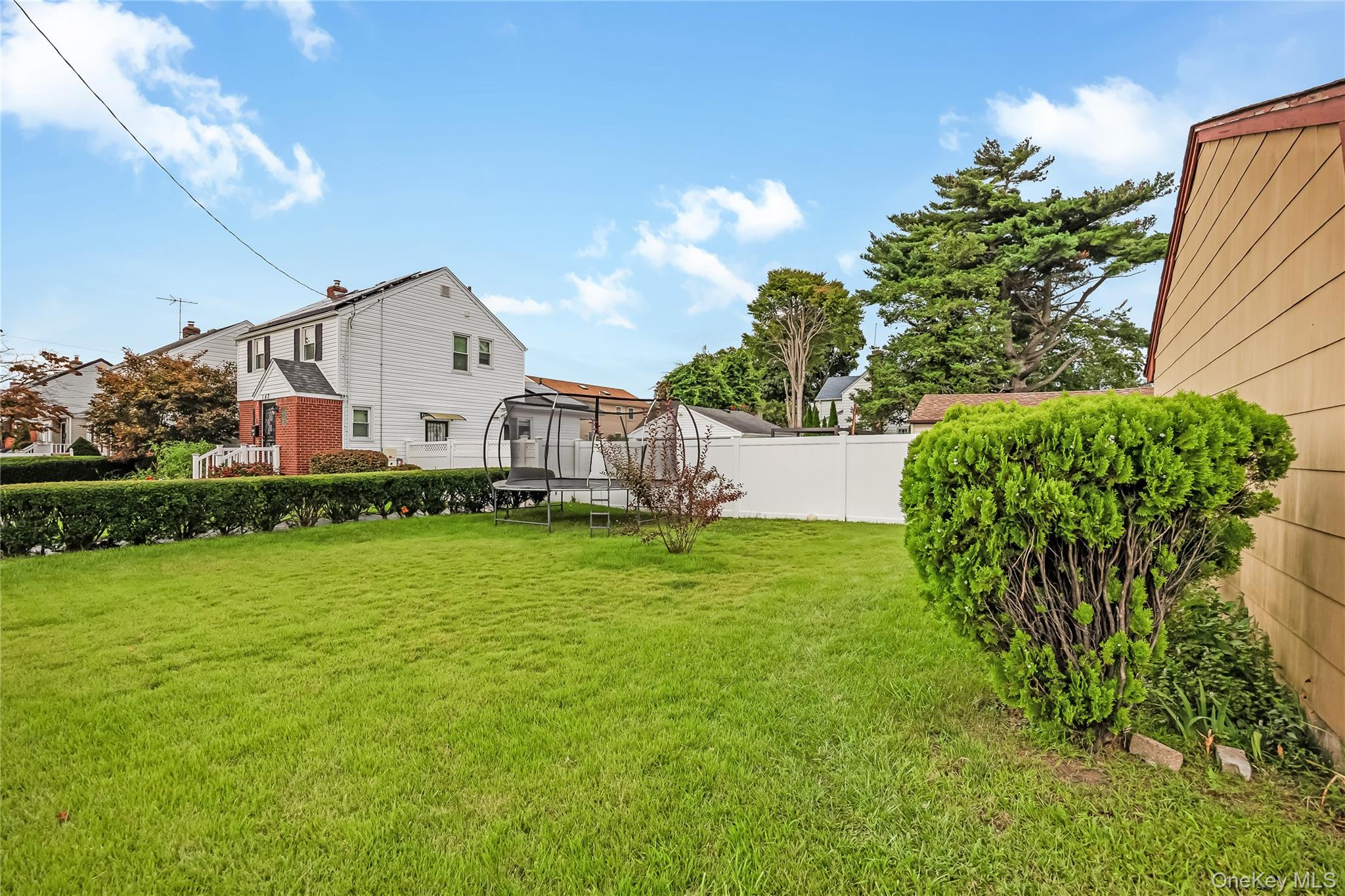 150 Holly Avenue Property Photo 3