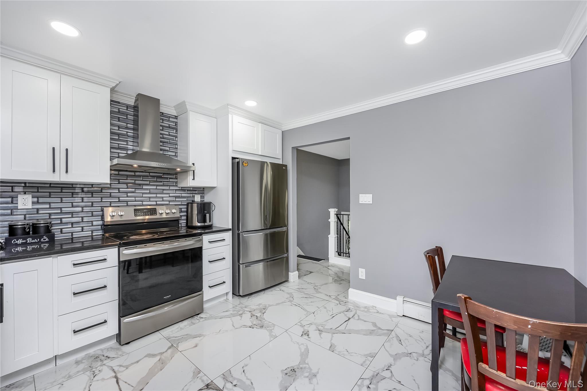 150 Holly Avenue Property Photo 18