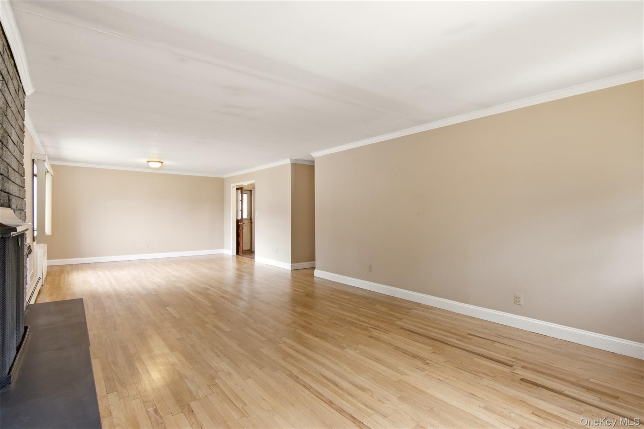 439 9th Street Property Photo 5