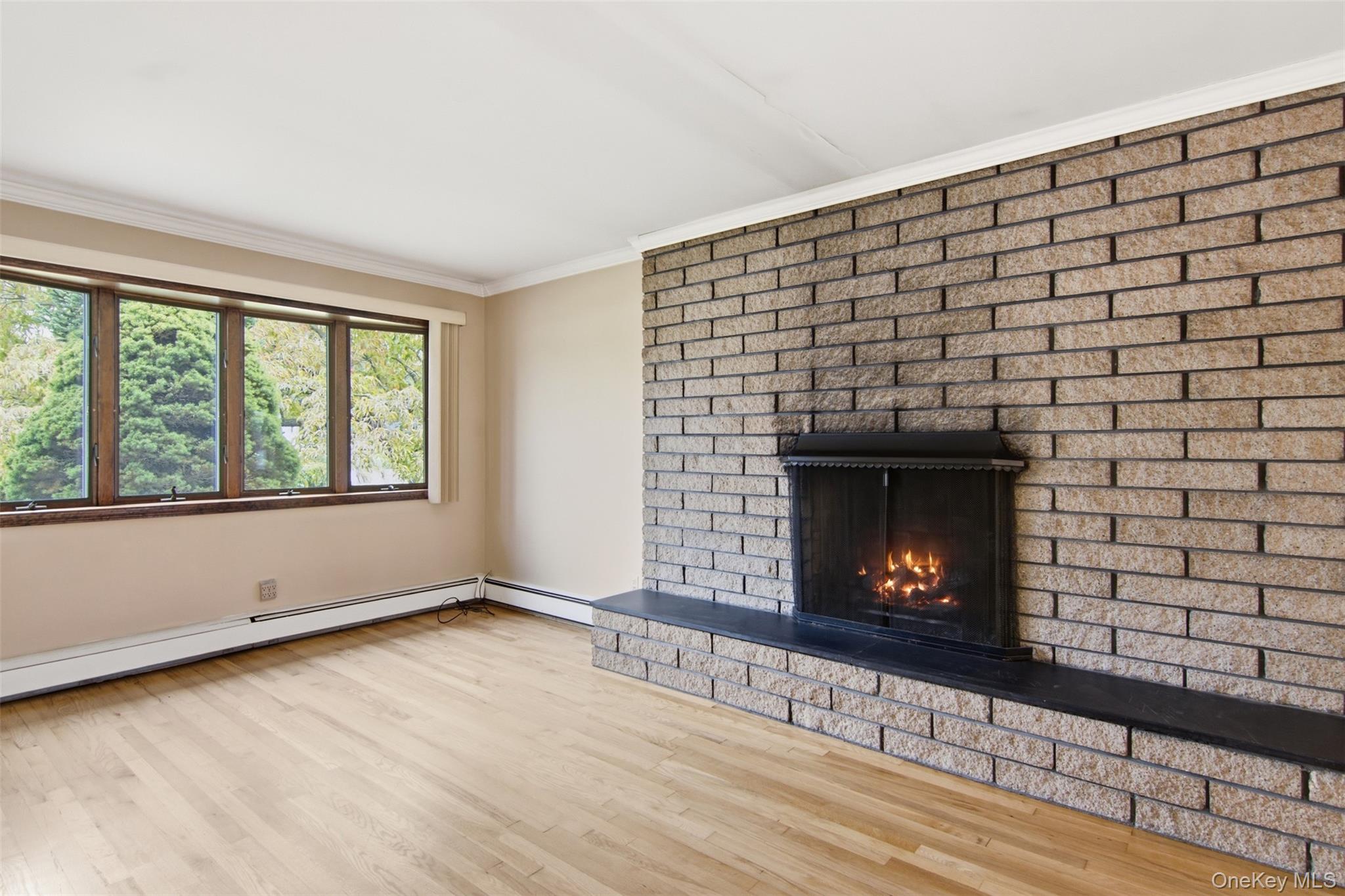 439 9th Street Property Photo 7