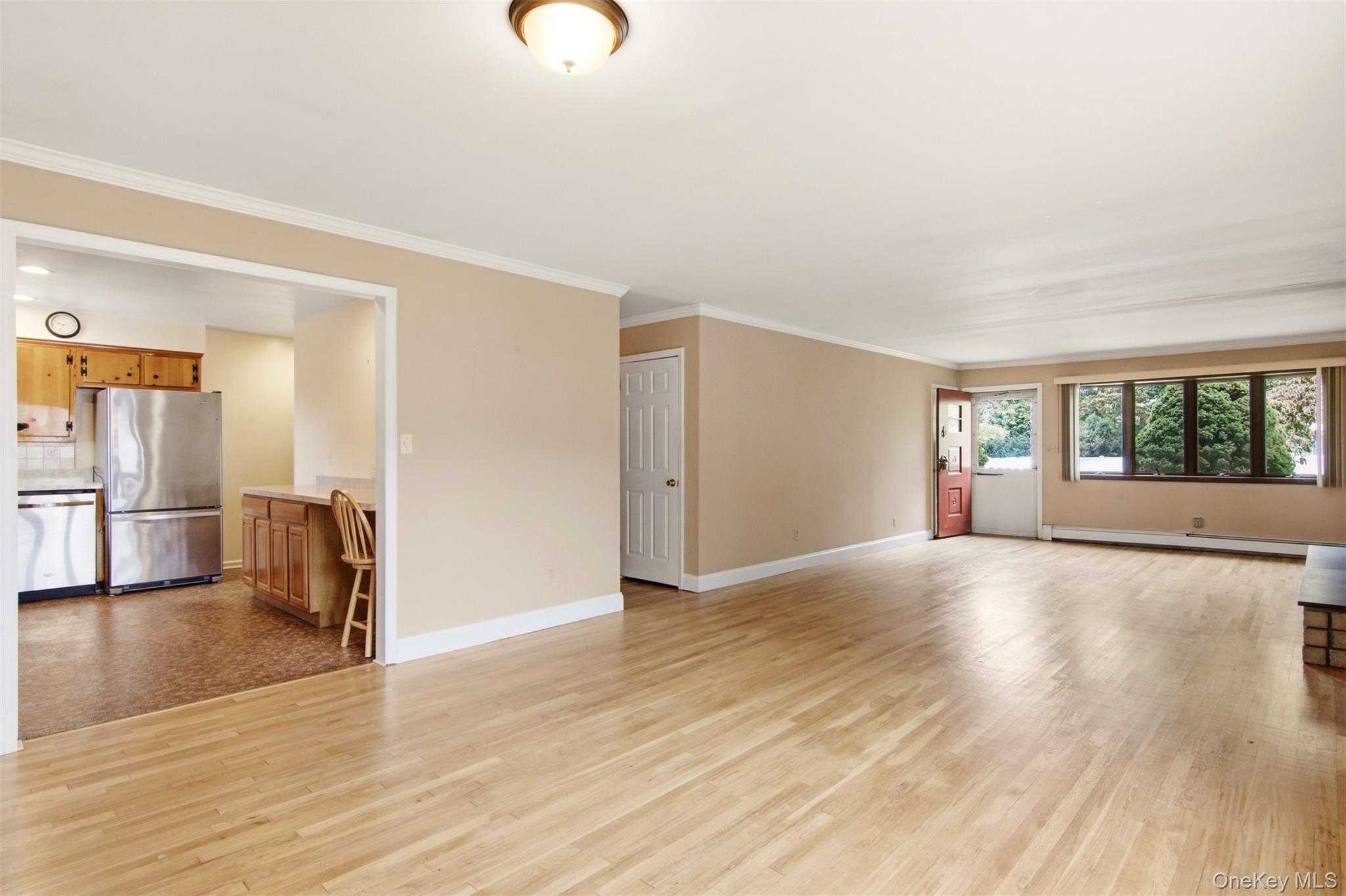 439 9th Street Property Photo 8