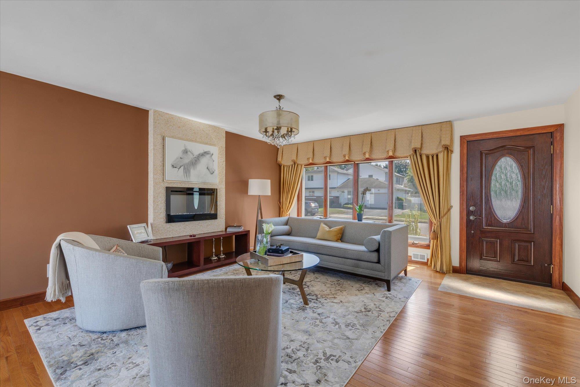 2 Benmor Court Property Photo 2