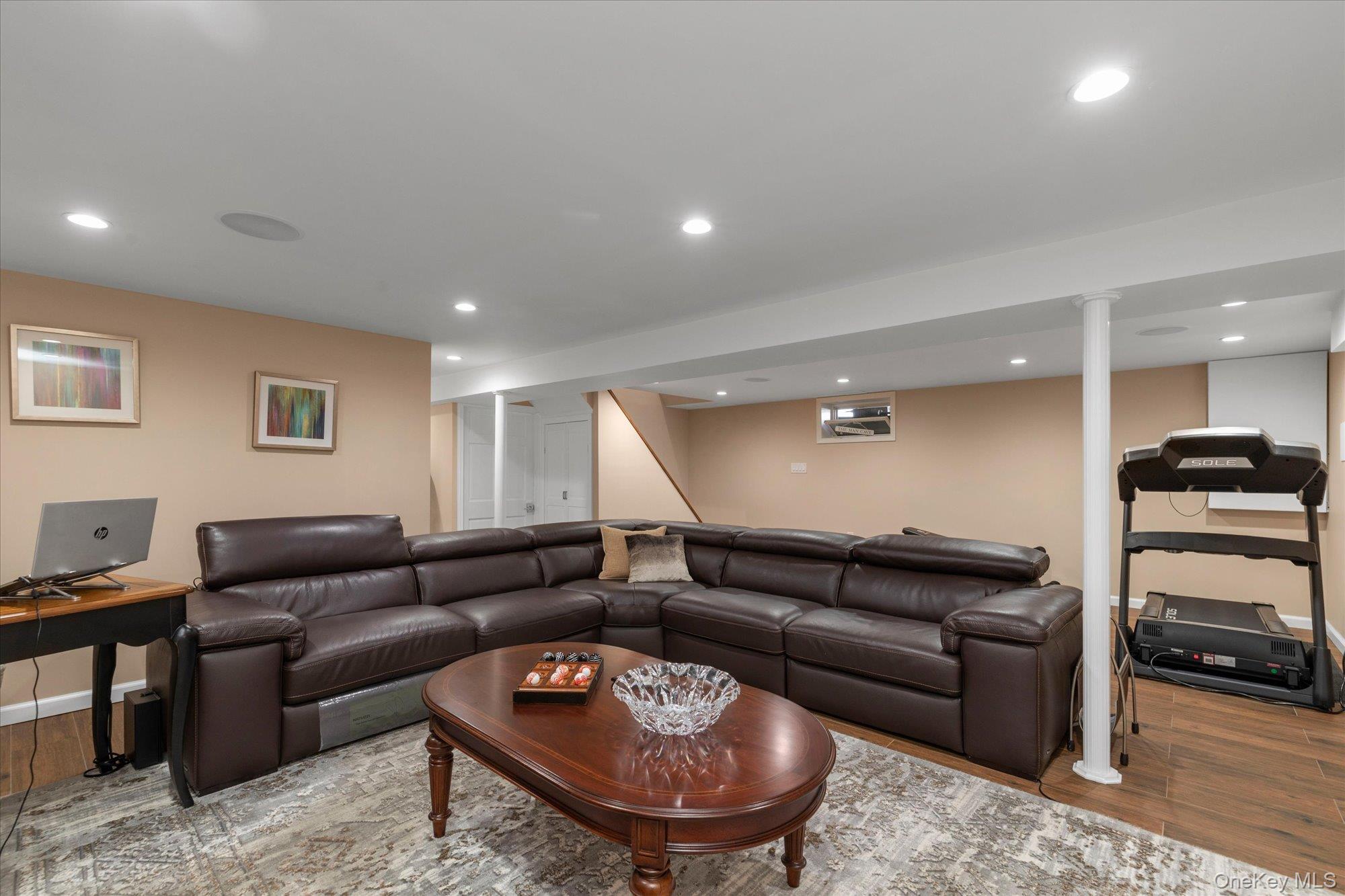2 Benmor Court Property Photo 10