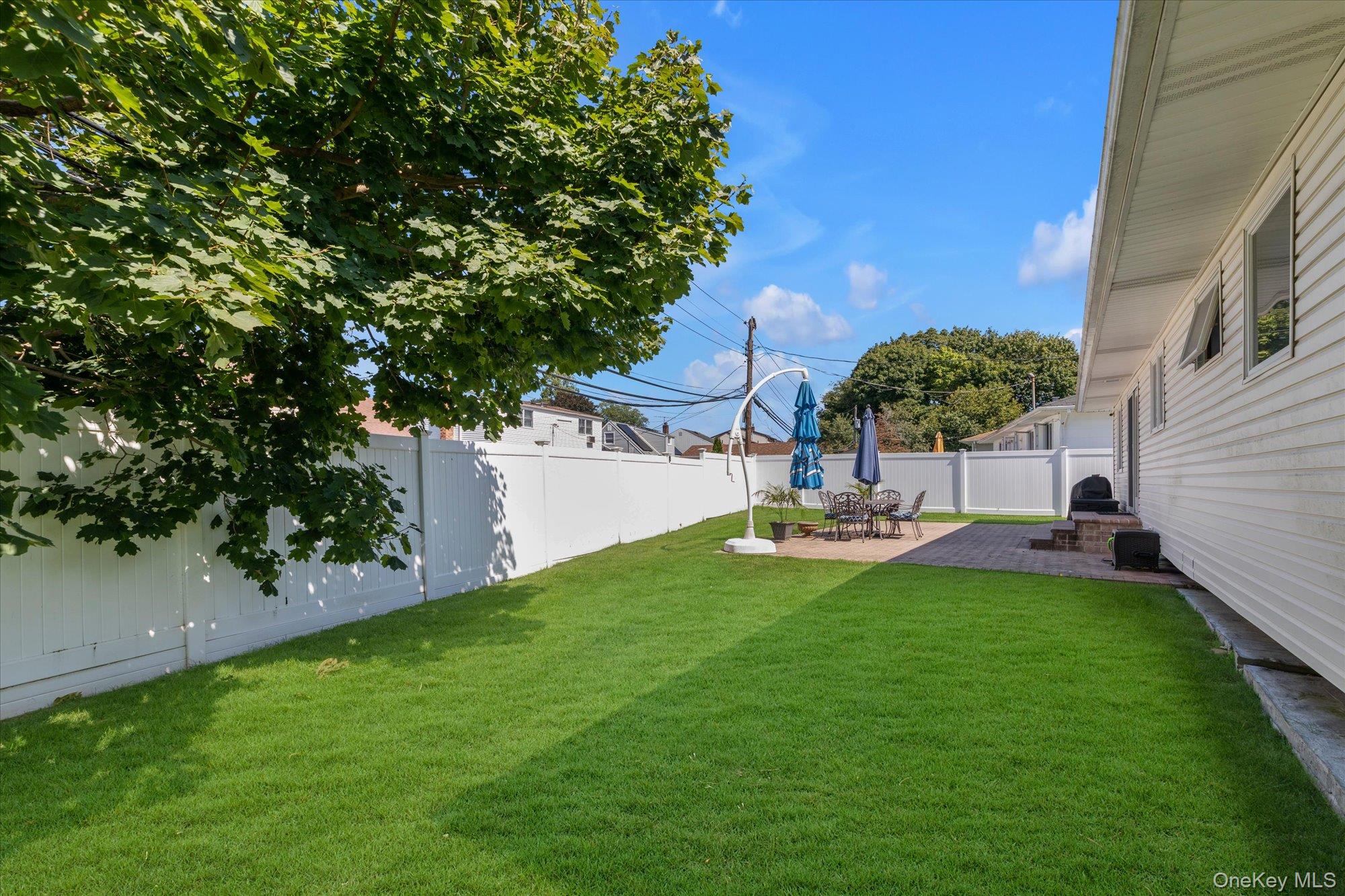2 Benmor Court Property Photo 12