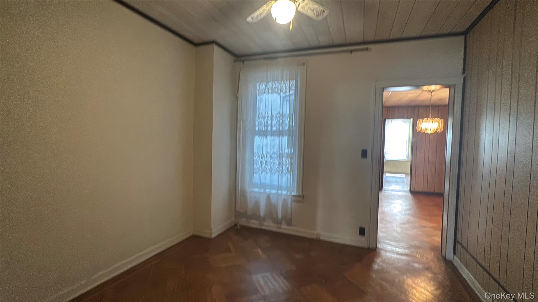 7036 65th Street Property Photo 10