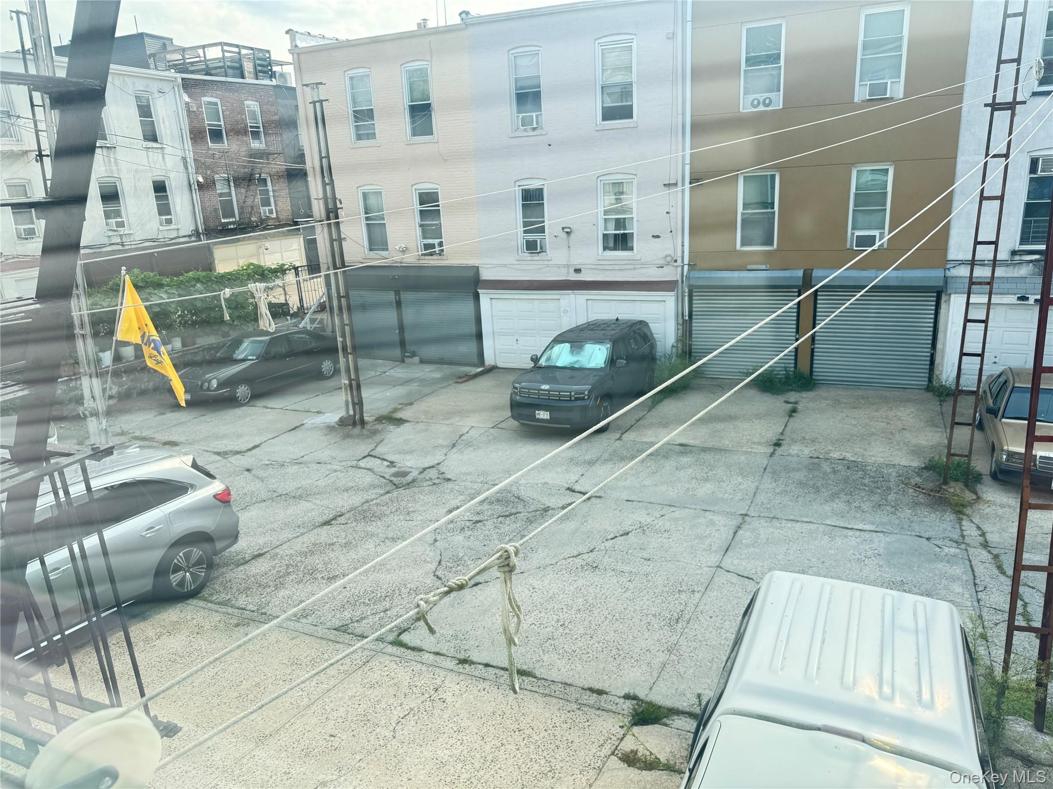 7036 65th Street Property Photo 12