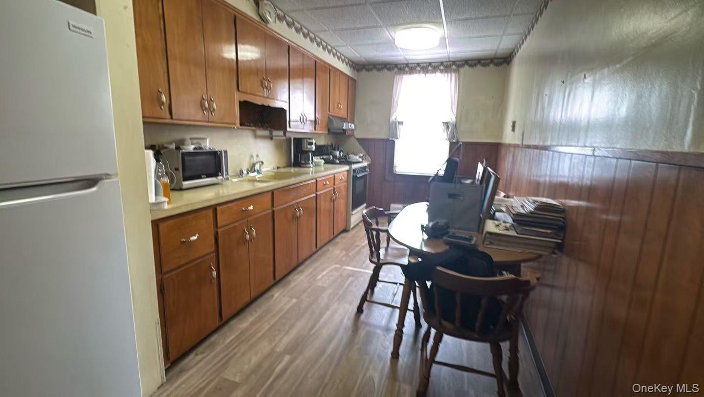 7036 65th Street Property Photo 14