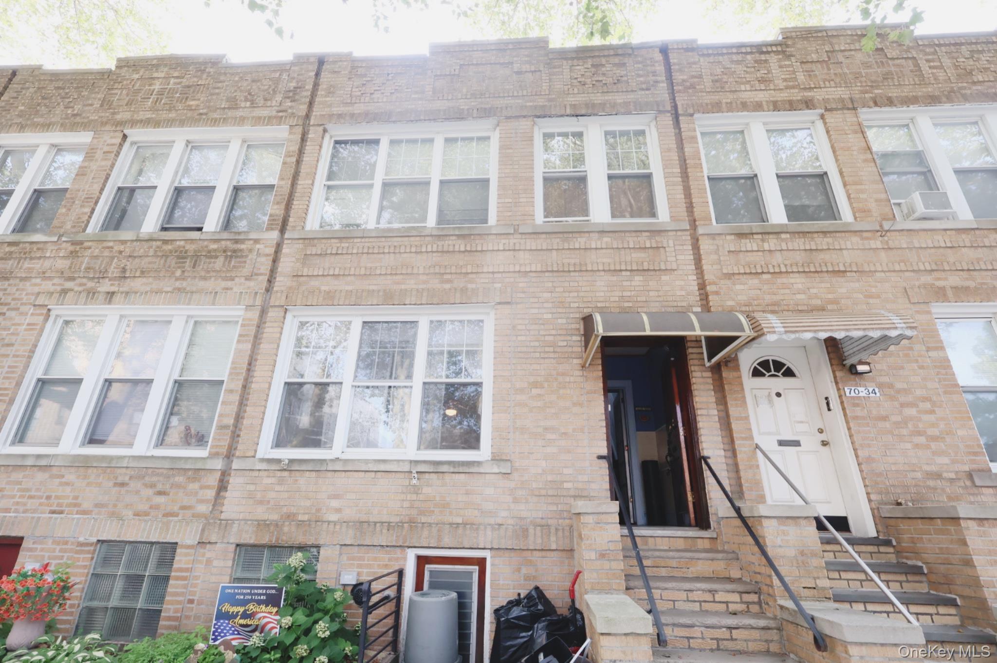 7036 65th Street Property Photo 16