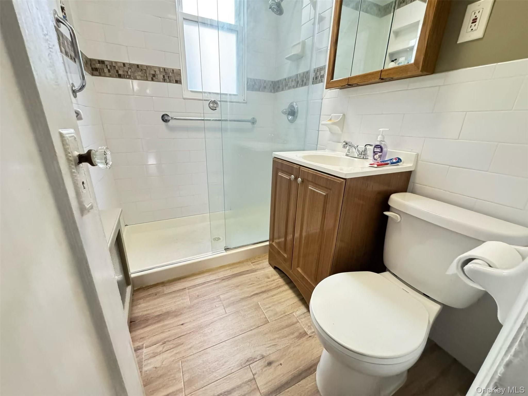 7036 65th Street Property Photo 18