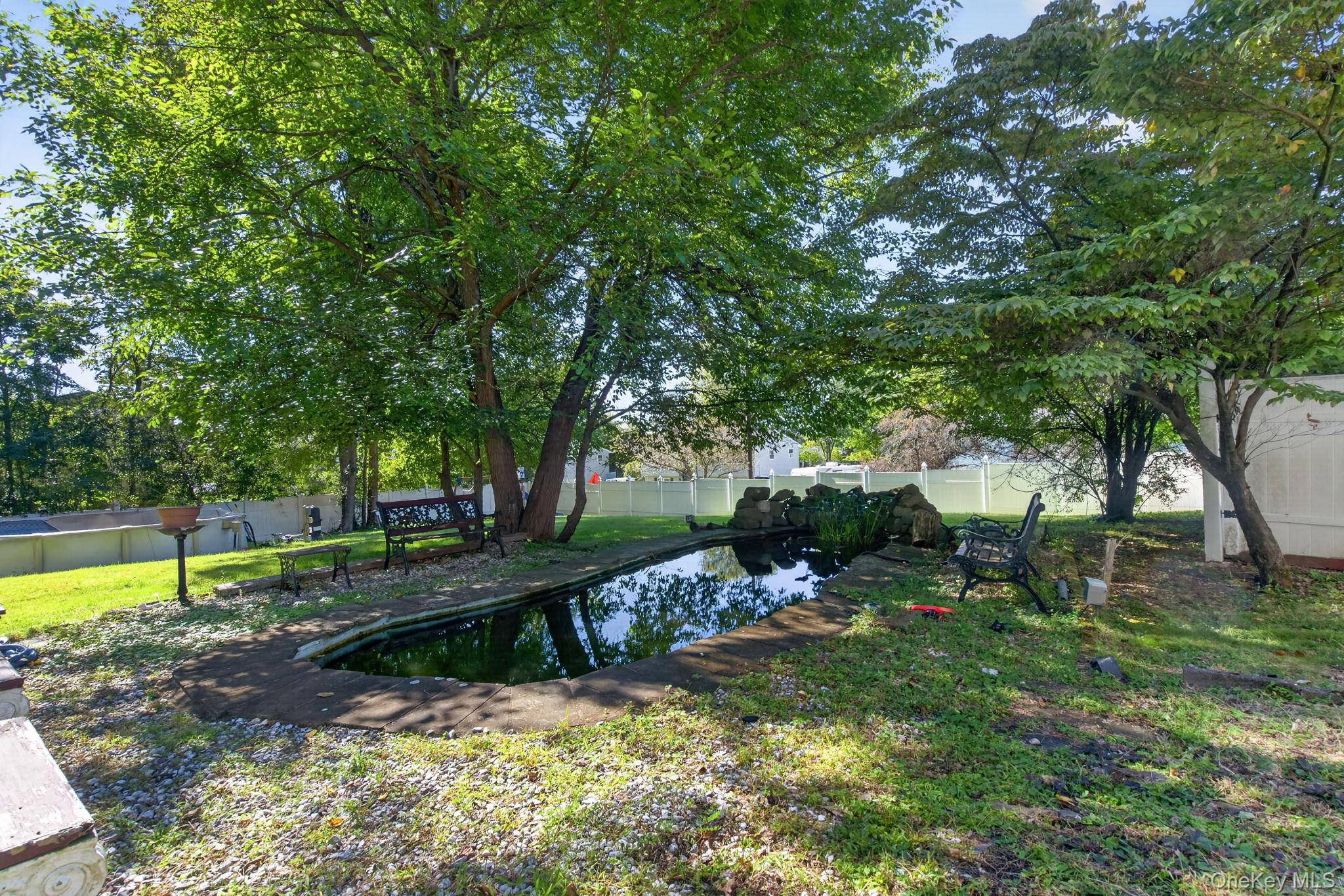 11 Amy Lane Property Photo 43