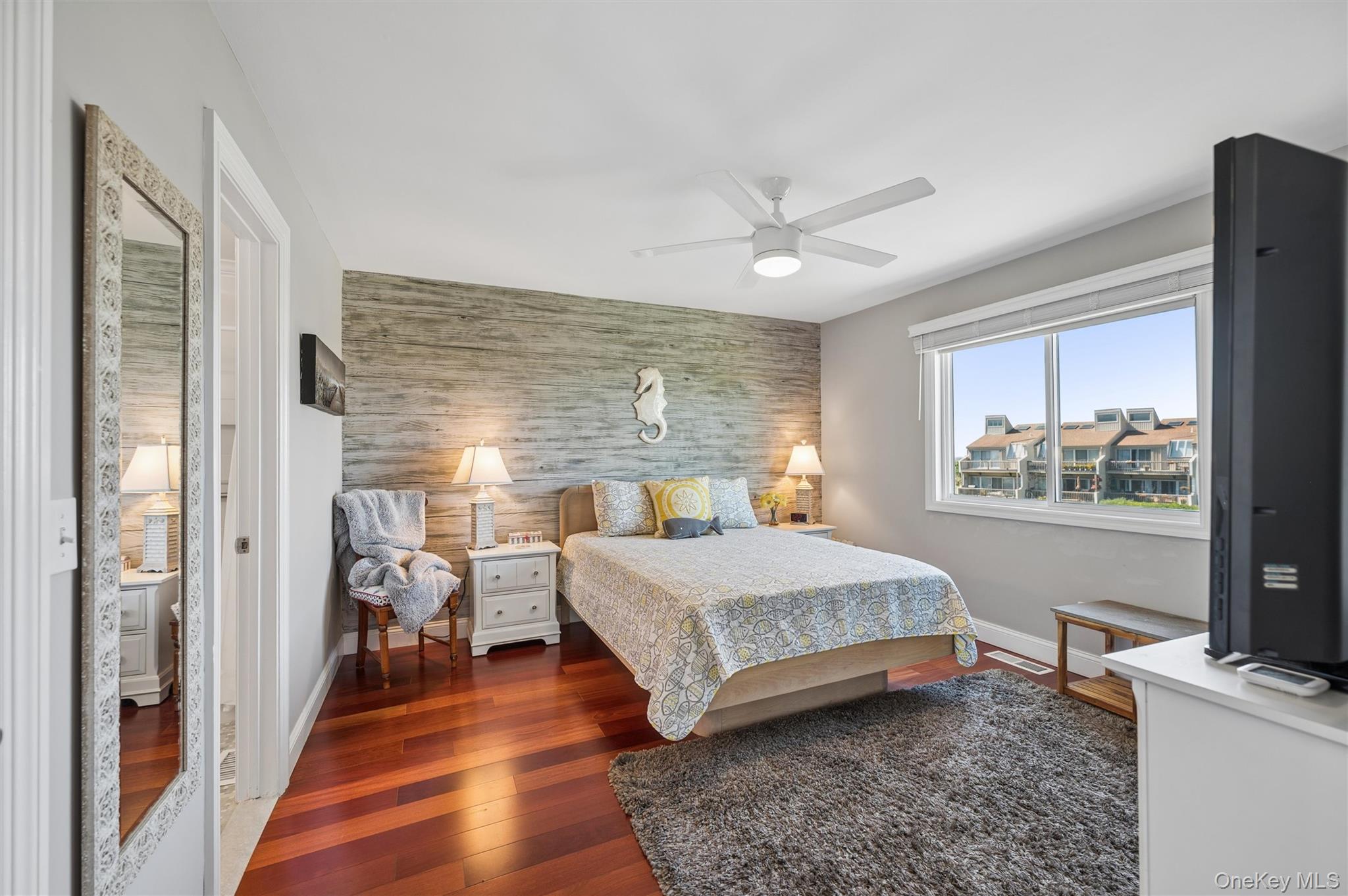 14 Waters Edge Property Photo 17