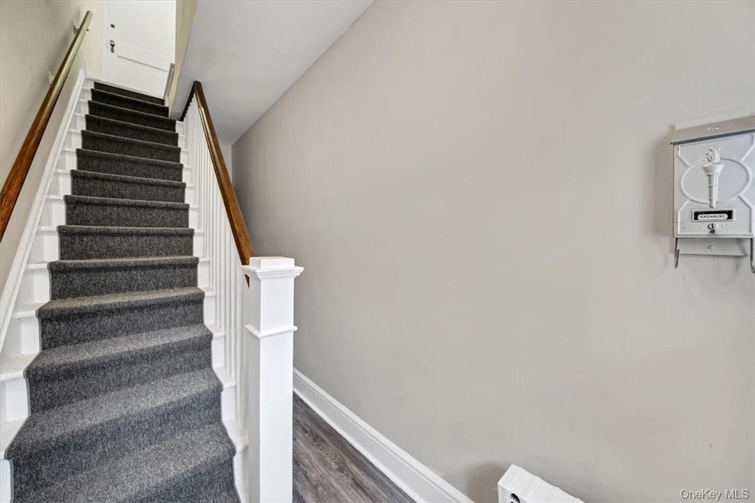 15 Kaldenberg Place Property Photo 4