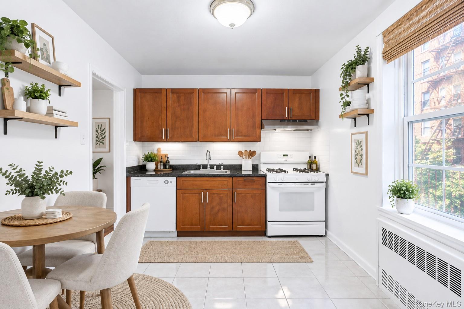 63-11 Queens Boulevard D3 Property Photo 4
