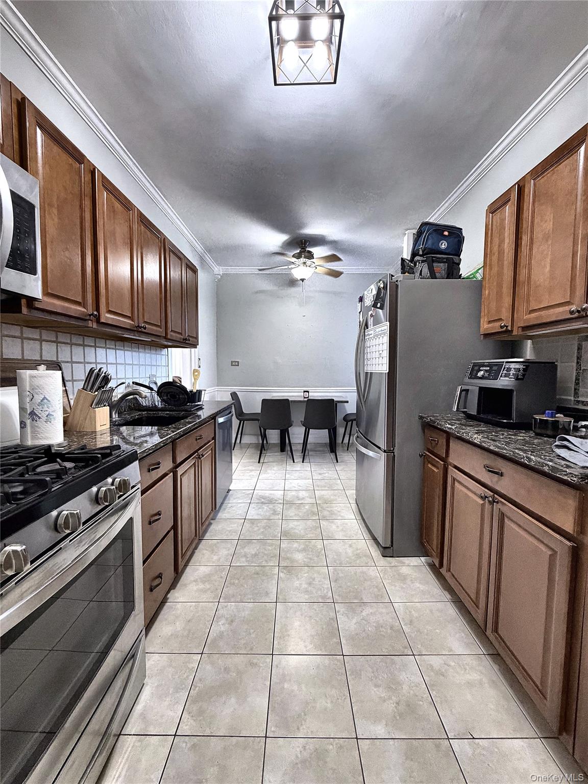 60 W Broad Street 2m Property Photo 6