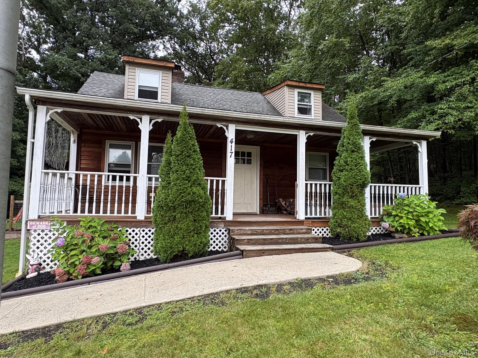 417 Fourth Road Property Photo 1