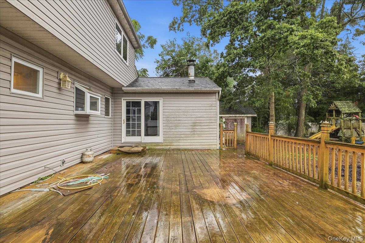 80 Ackerly Lane Property Photo 14