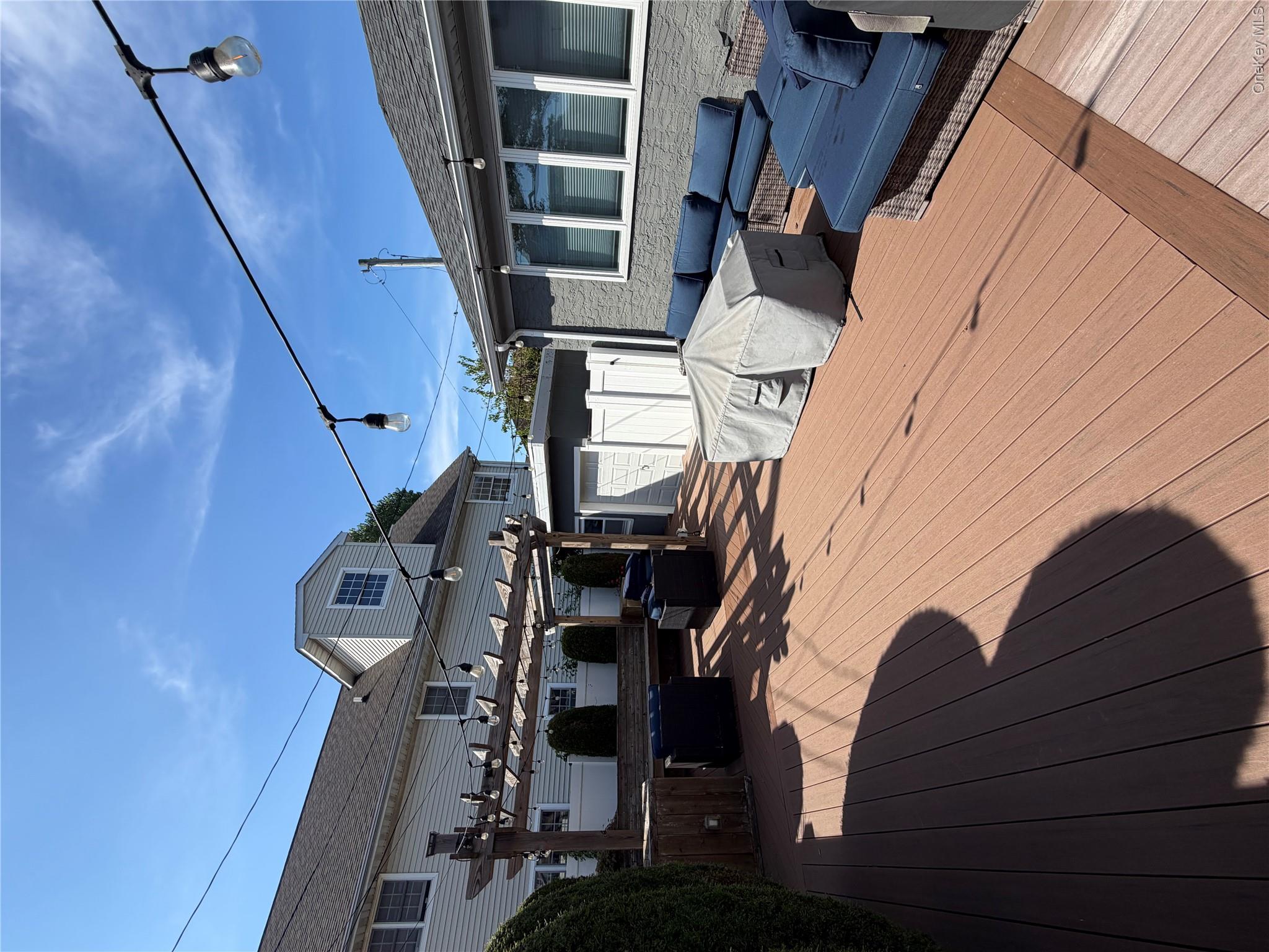 607 Lincoln Boulevard Property Photo 11
