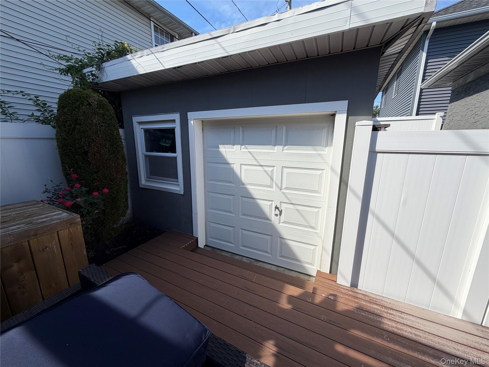 607 Lincoln Boulevard Property Photo 15