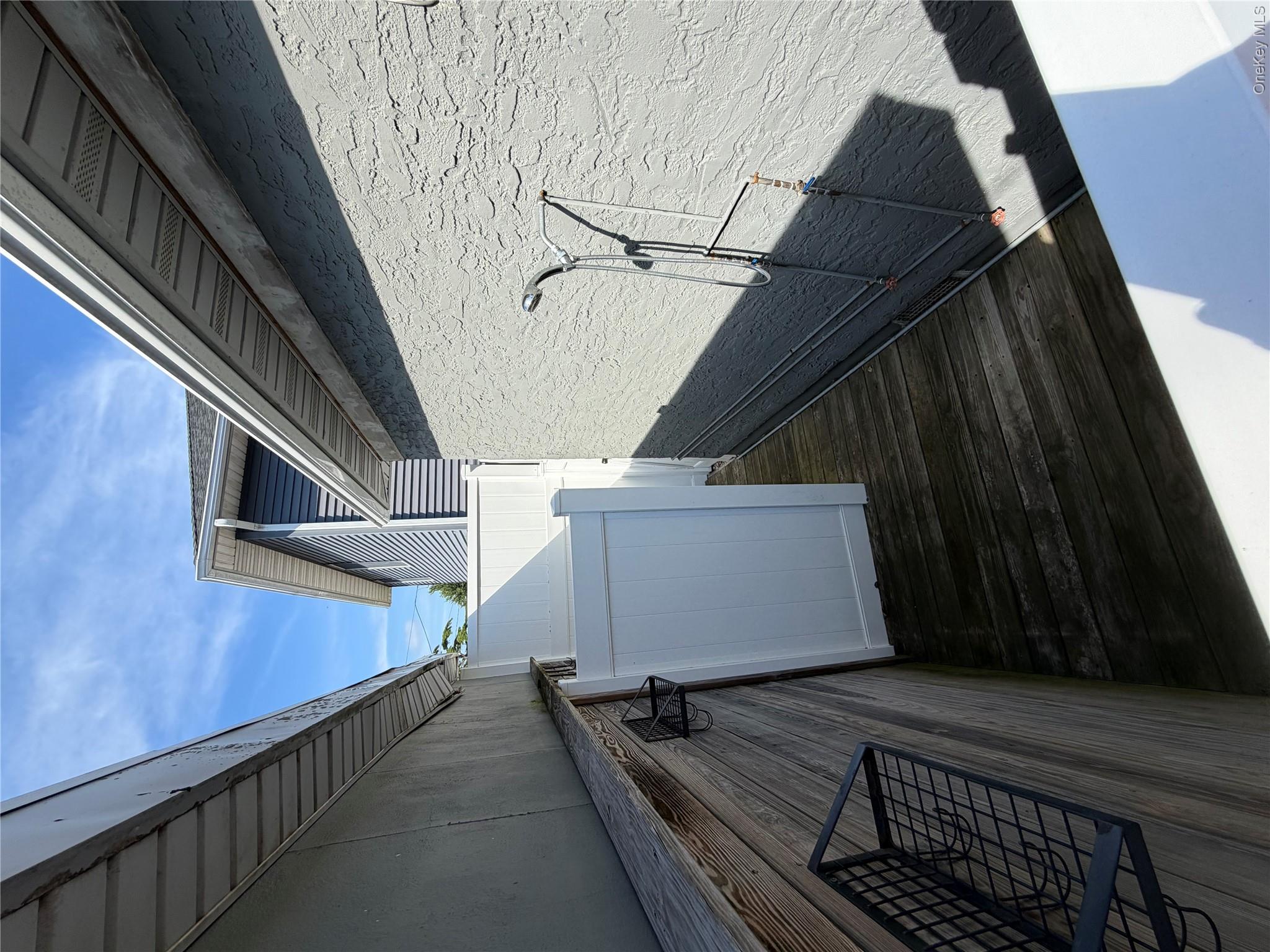 607 Lincoln Boulevard Property Photo 16