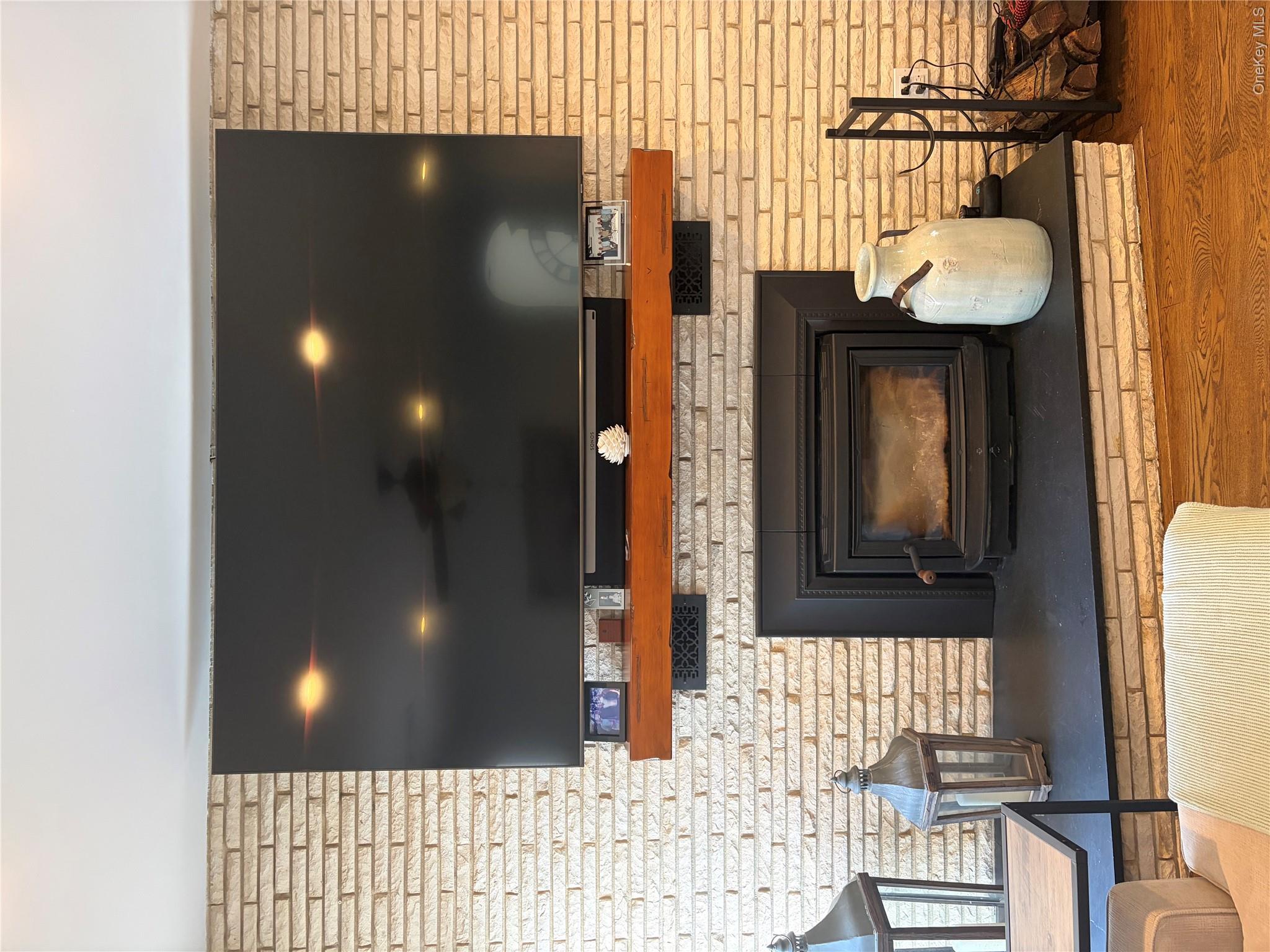 607 Lincoln Boulevard Property Photo 18