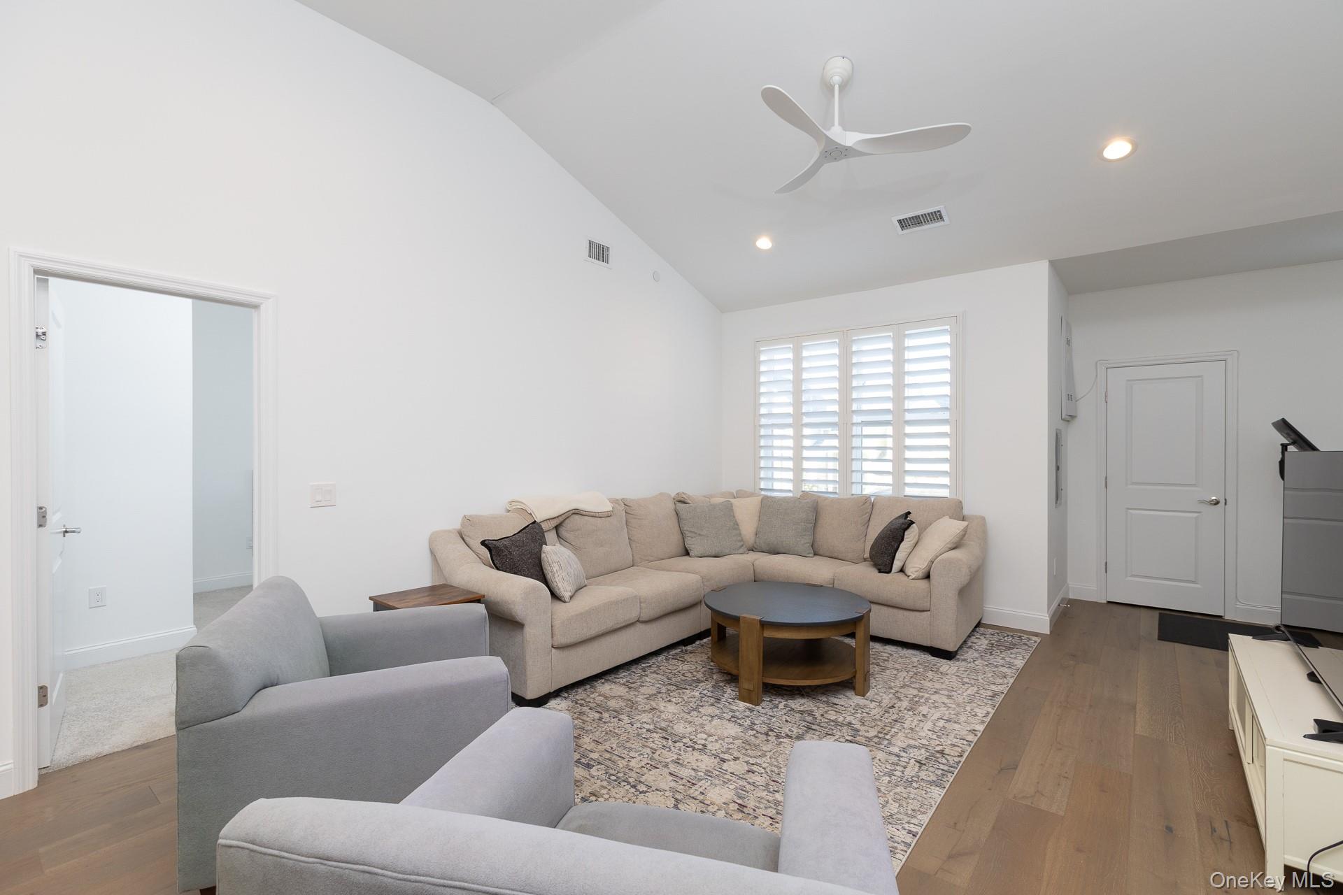 45 Grace Hall Lane Property Photo 6