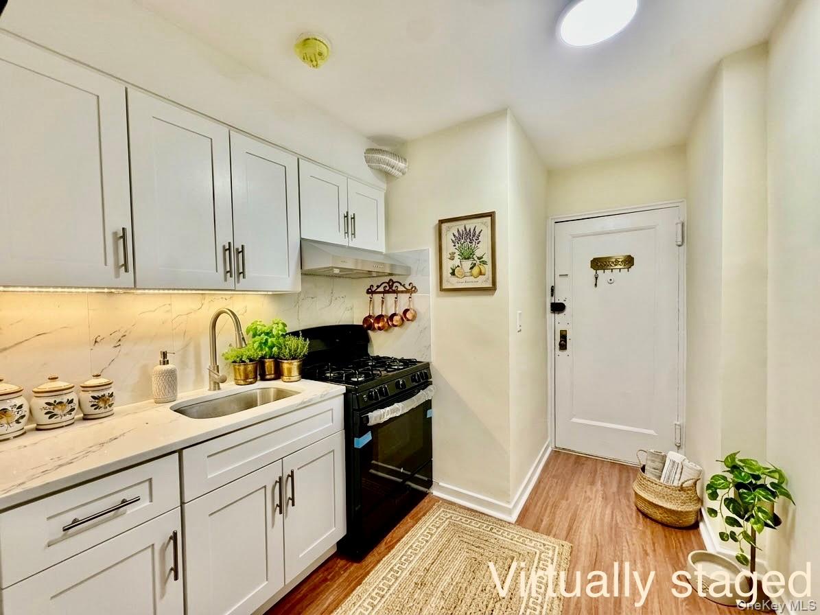 144-35 Sanford Avenue 3C Property Photo 1
