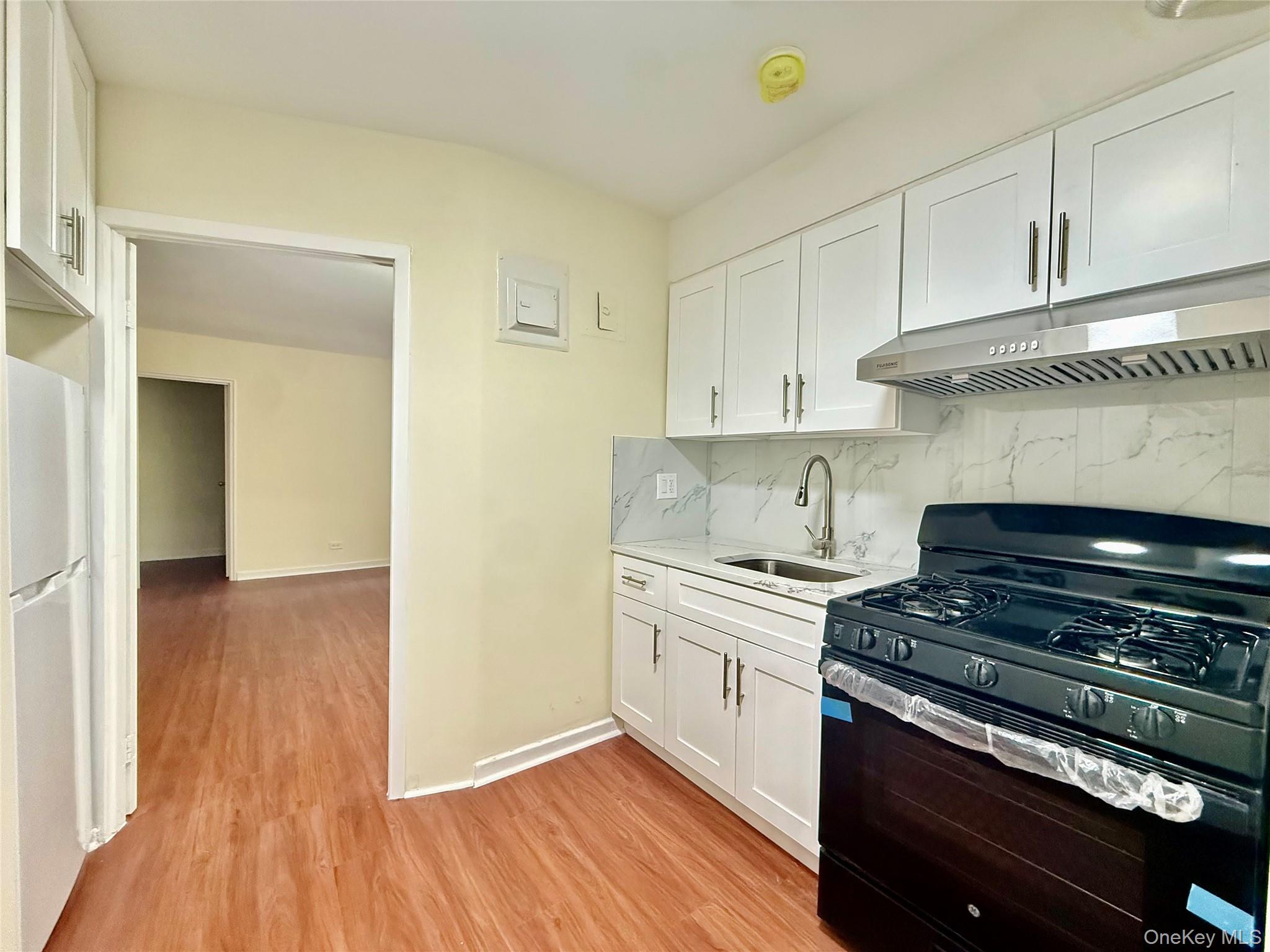 144-35 Sanford Avenue 3c Property Photo 6