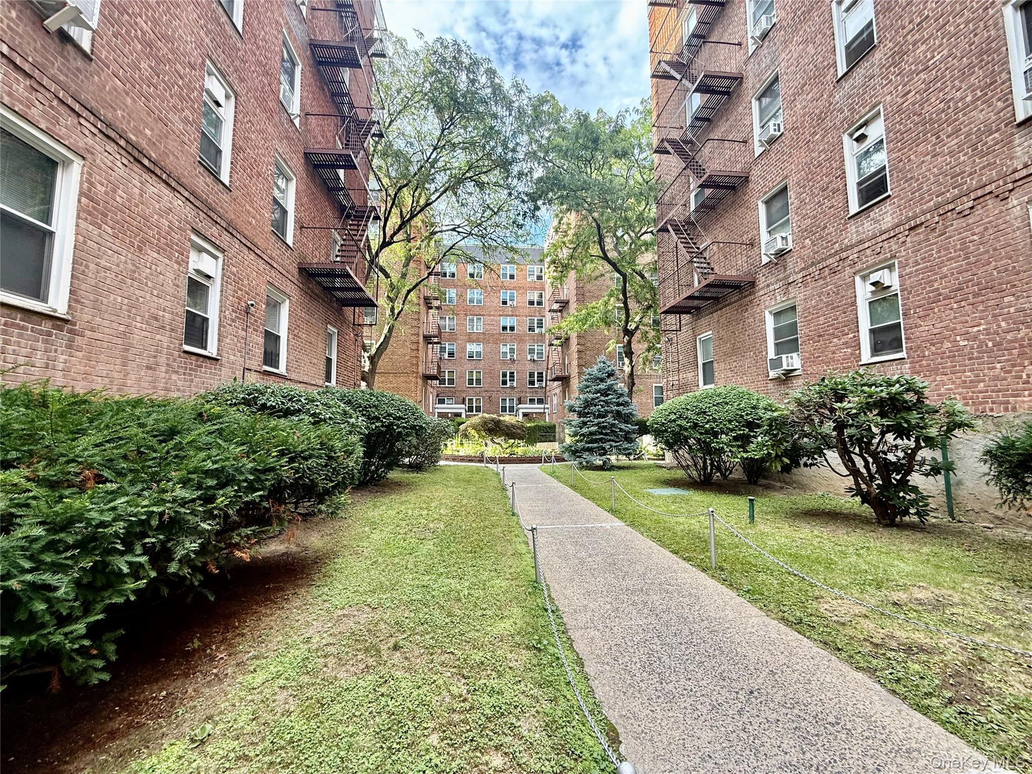 144-35 Sanford Avenue 3c Property Photo 9