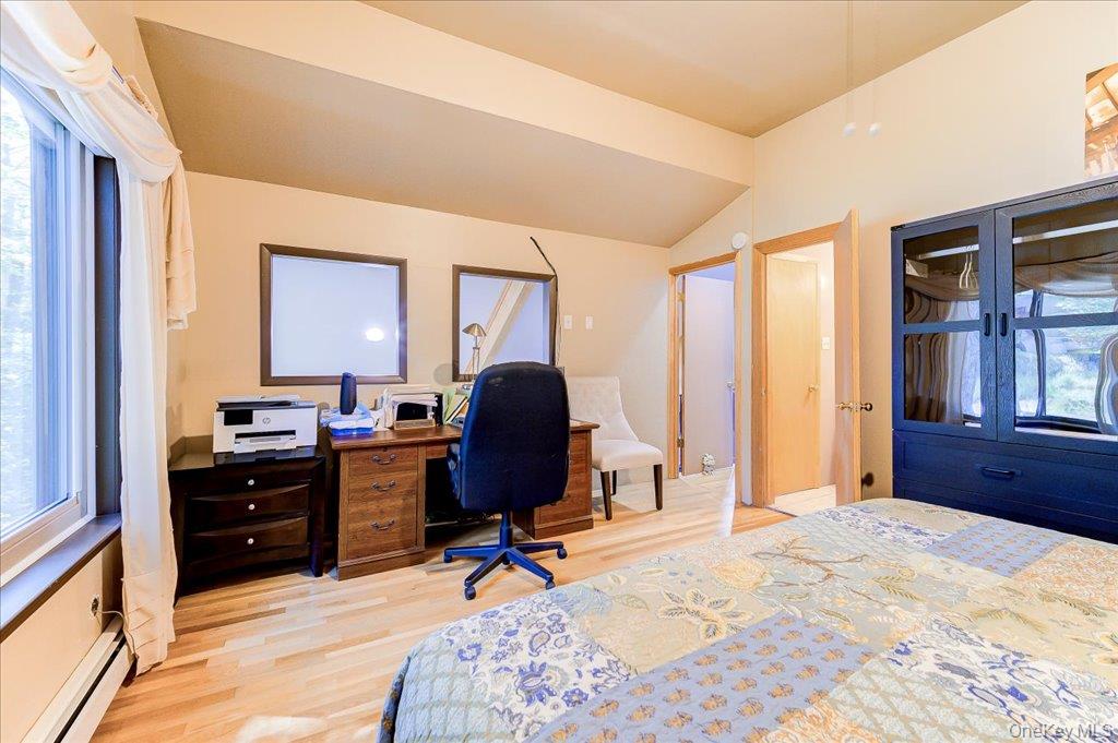 142 N Emerald Drive Property Photo 32