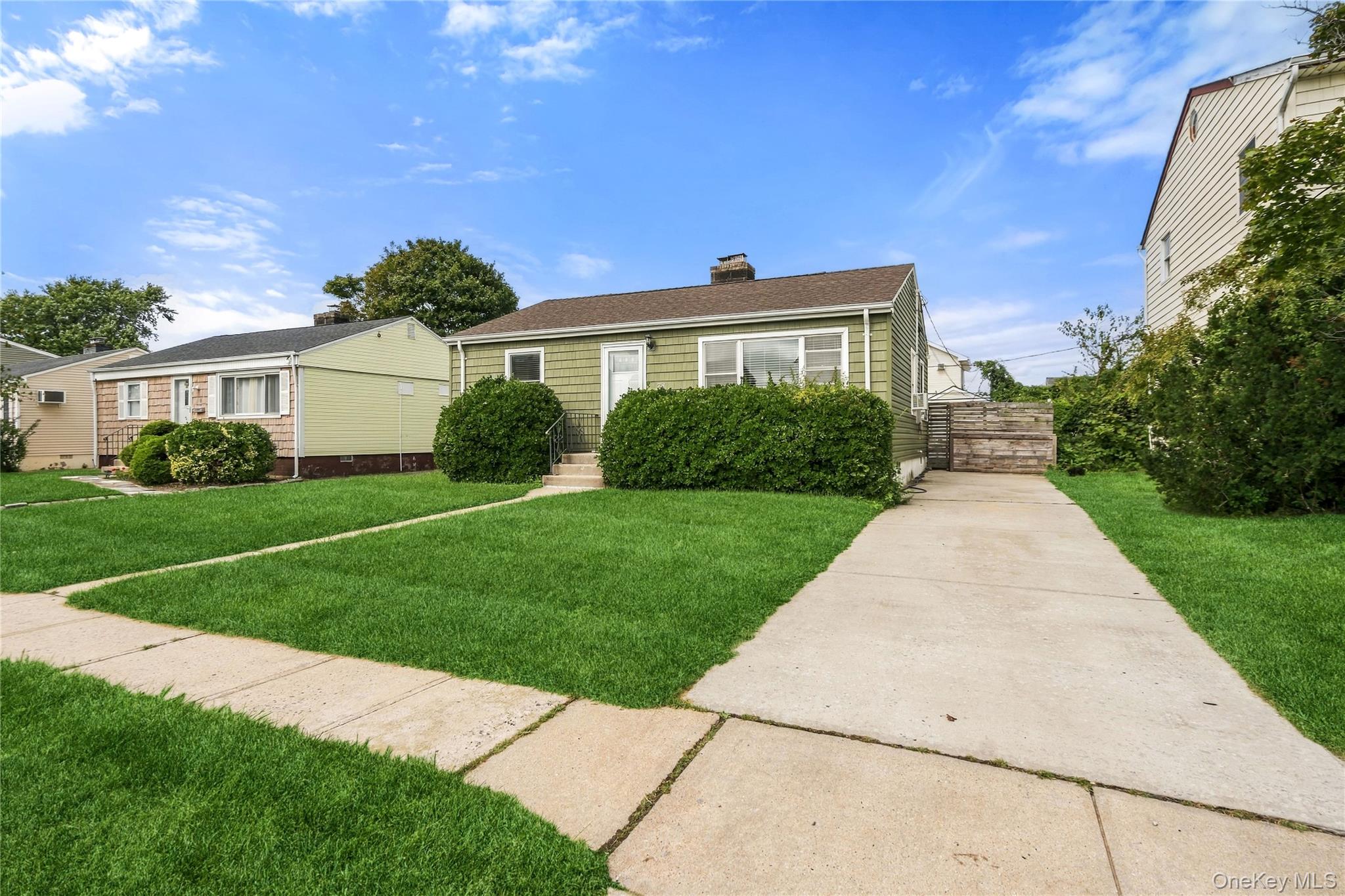 78 Robert Street Property Photo 4